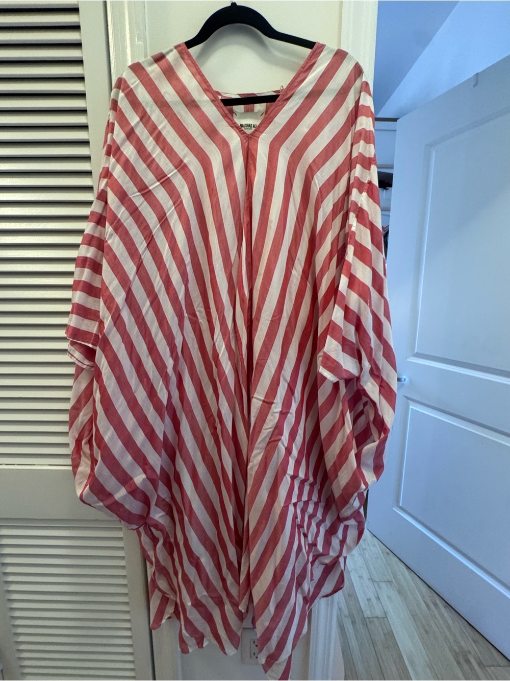 Naushad Ali Striped Kaftan - Free Size.